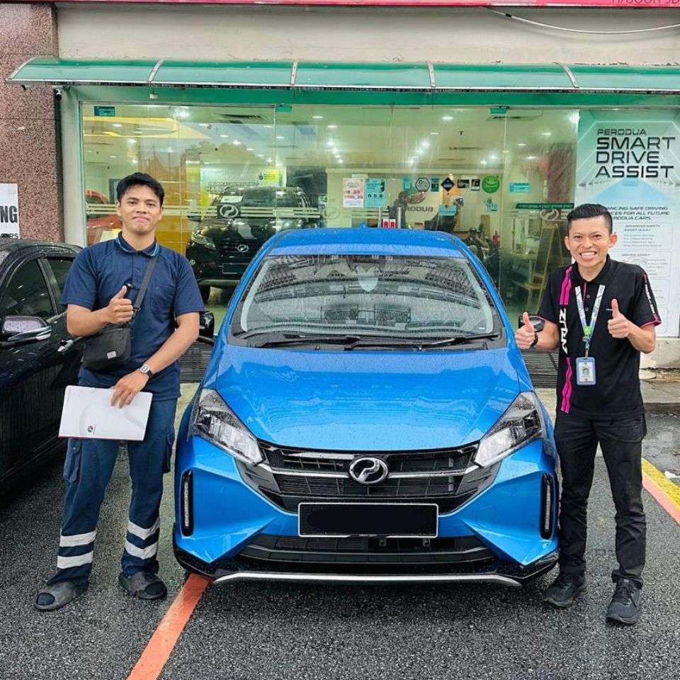 Nazri Car Online Sales Delivery 11