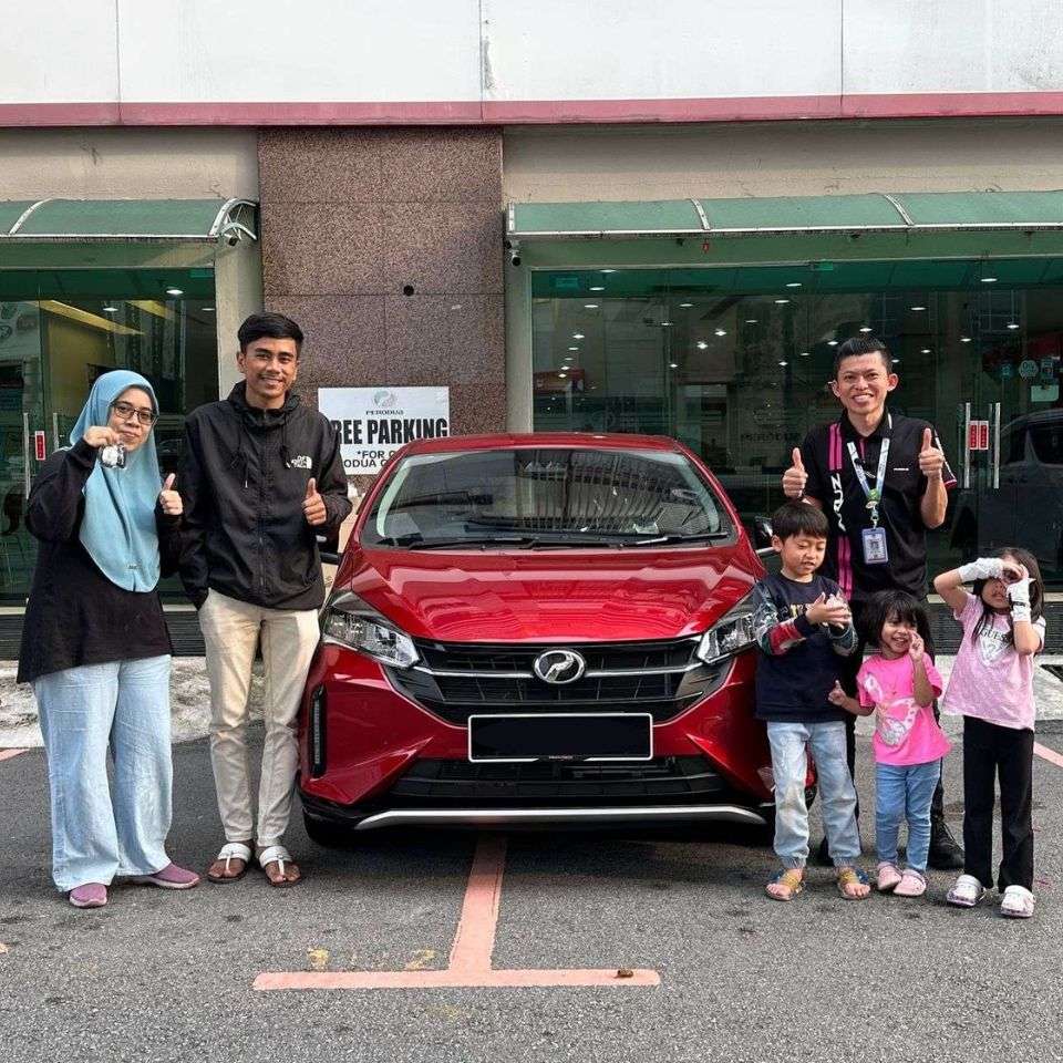 Nazri Car Online Sales Delivery 6