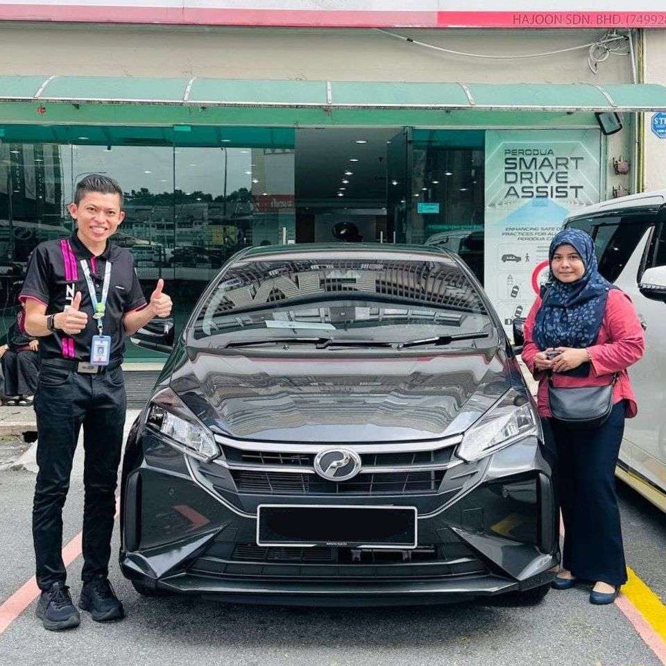 Nazri Car Online Sales Delivery 7